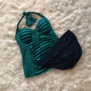 Bathing suit